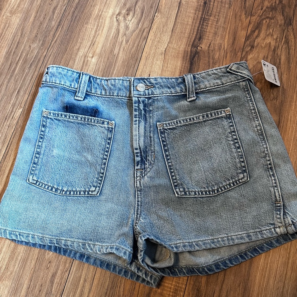 We The Free Blue Denim Shorts - Picture 4 of 6